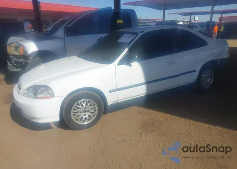 1996 Honda Civic Dx z USA, uszkodzony, nr VIN 1HGEJ6222TL065795